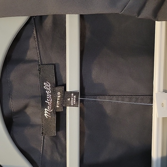 Madewell Poplin Hook-Front Closure Shrunken Shirt Black Coal Sz 2 NWT - Picture 9 of 10